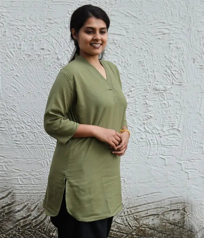 Organic Women's 3/4th Sleeve Aum Kurta - Fern Green